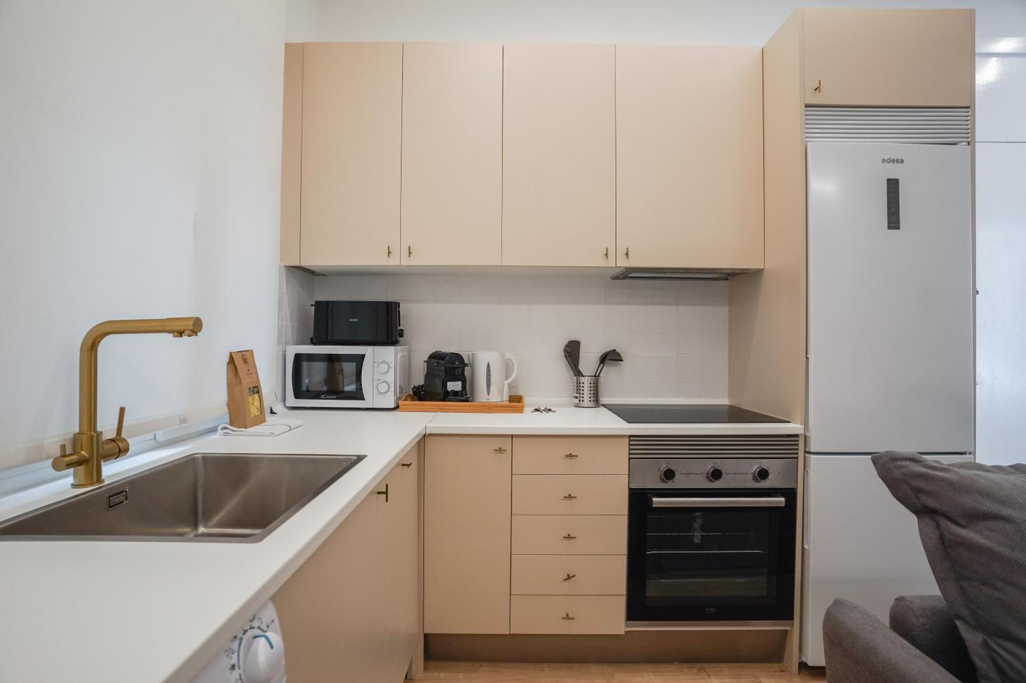Cozy And Modern-1Bedroom 1Bathroom-Delicias Madrid Exterior foto